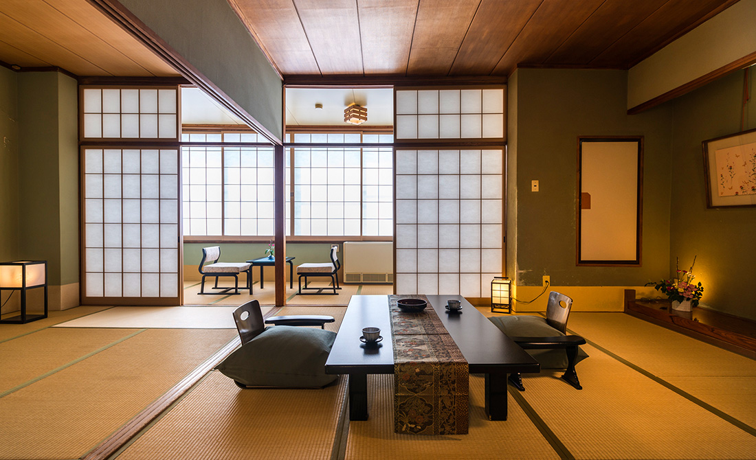 Standard Japanese-Style Room  West Building